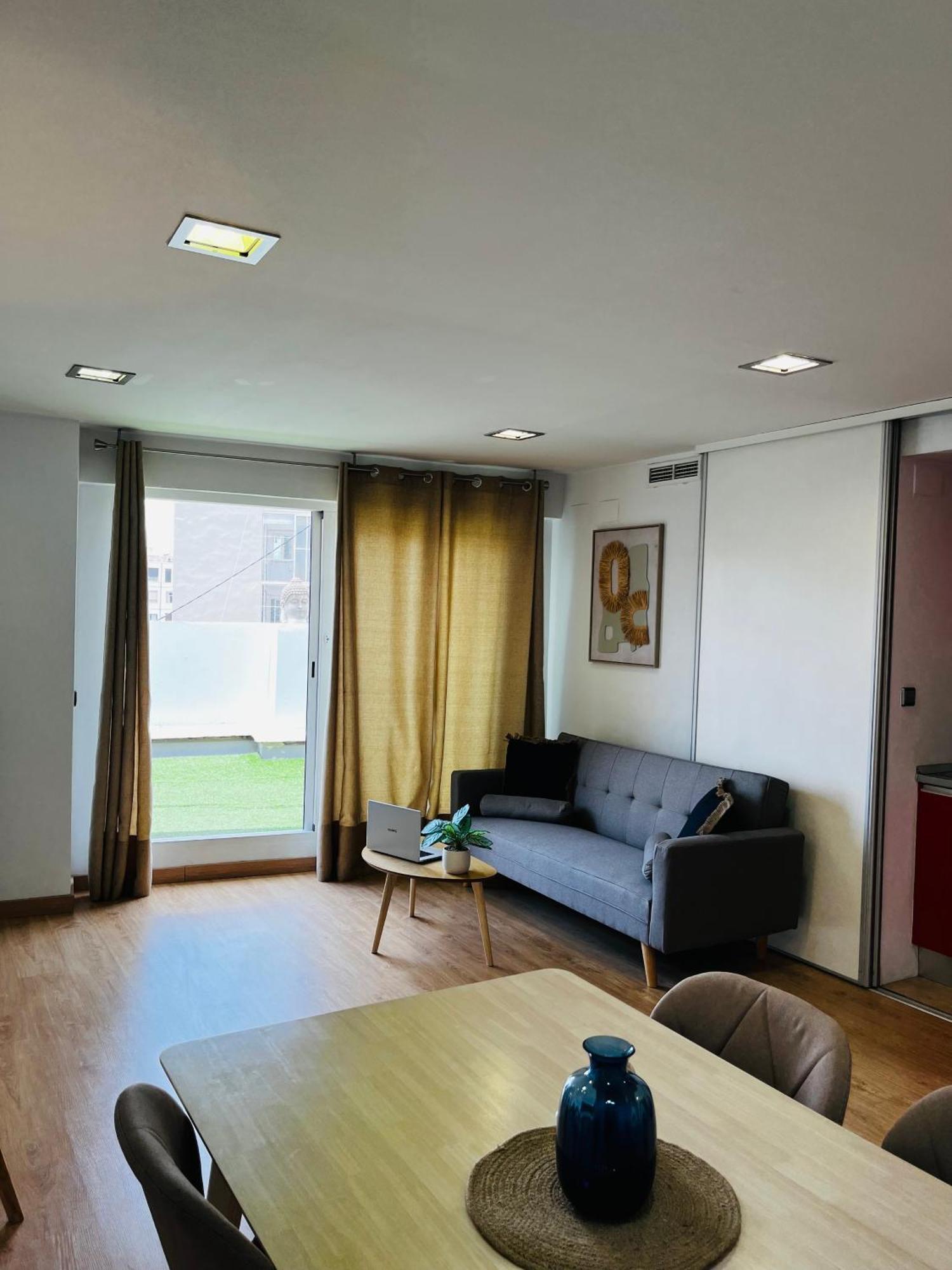 Travel Habitat - Centro Apartment บาเลนเซีย ภายนอก รูปภาพ